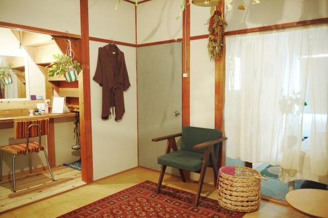 炭酸小顔フェイシャル